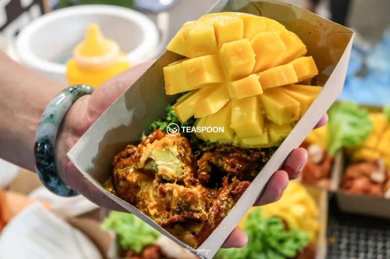 [MUST TRY ThaiStyle Mango Fried Chicken!] Stall 38 Husky Garden Cafe